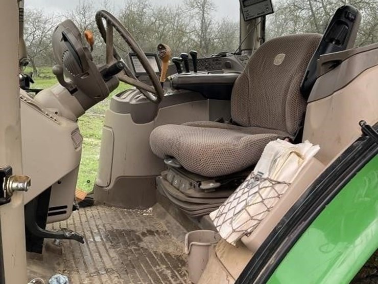 john-deere-6155r-image-22