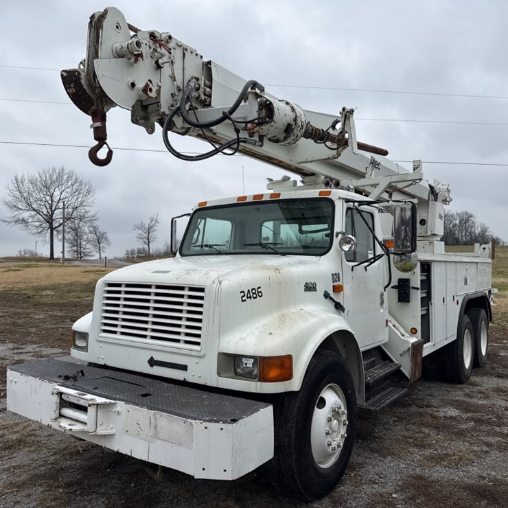 2000 INTERNATIONAL 4900