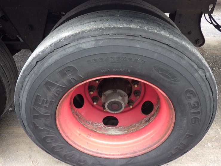 2018-hyundai-translead-image-9