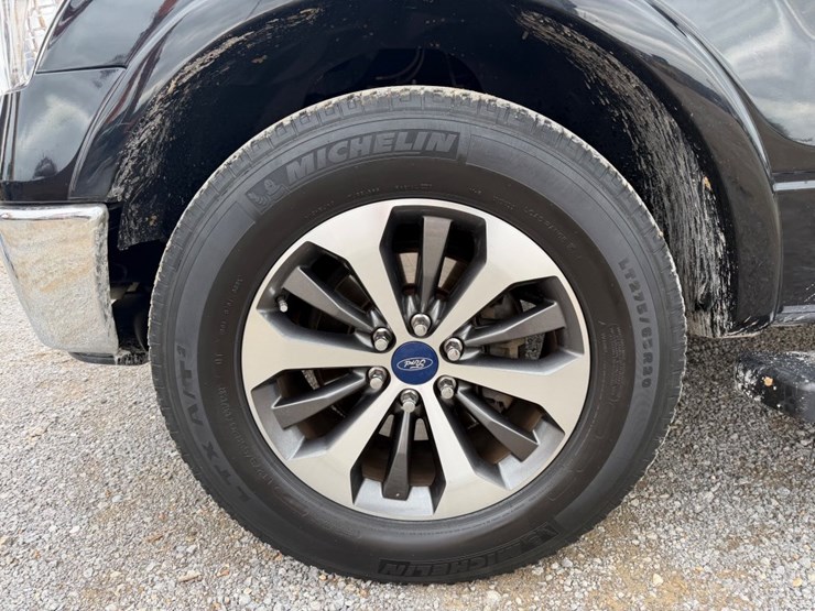 2014-ford-f150-image-12