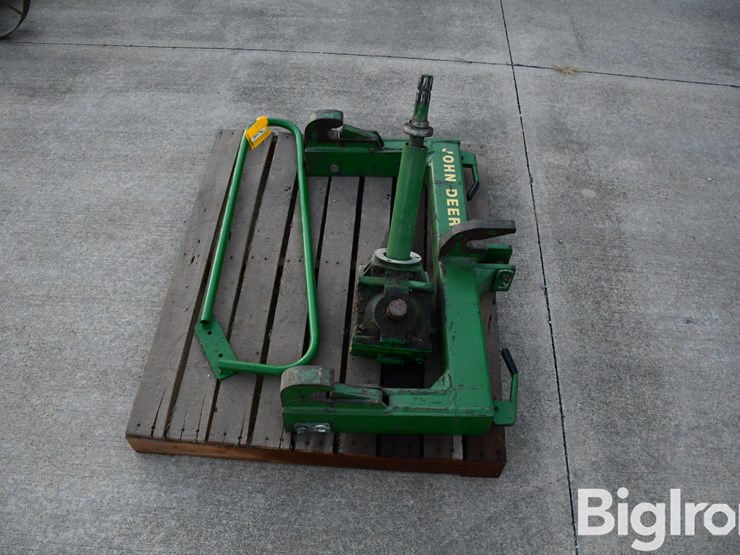 pallet-of-john-deere-support-image-8