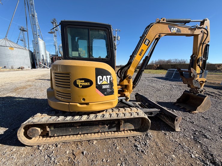 caterpillar-305e2-cr-image-18