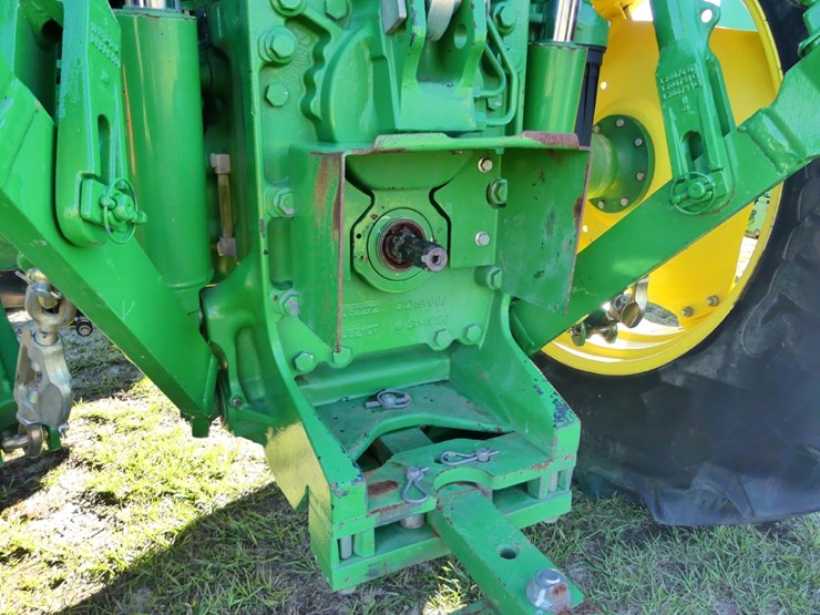 john-deere-6120e-image-7