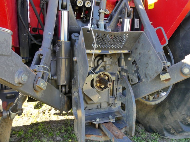 massey-ferguson-4710-image-6