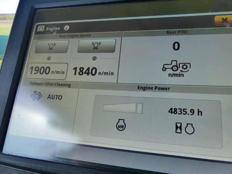 2017-john-deere-8245r-image-15