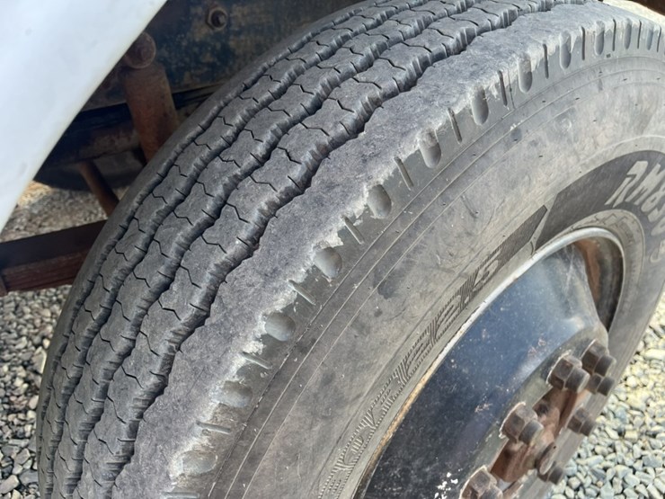 #2201-•-1988-freightliner-mb80-tandem-axle-dump-truck-image-74