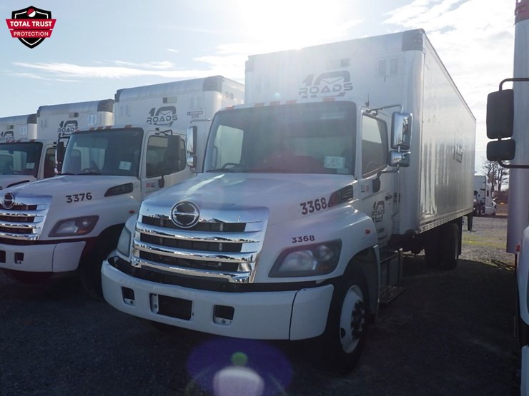 2020-hino-268a-image-1