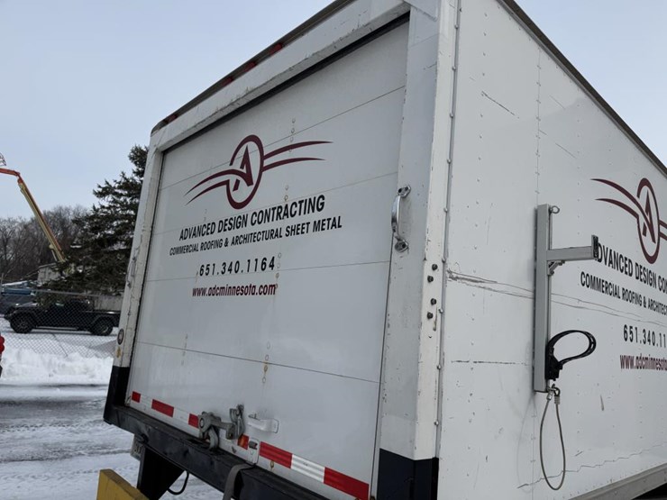 #2225-•-1996-chevrolet-box-truck-image-17