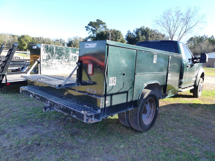 2019-ford-f450-xl-image-3