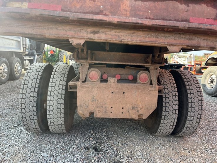 #2201-•-1988-freightliner-mb80-tandem-axle-dump-truck-image-20