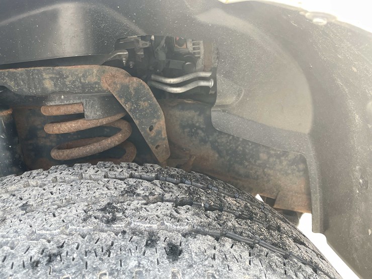 2016-ram-2500-tradesman-image-31