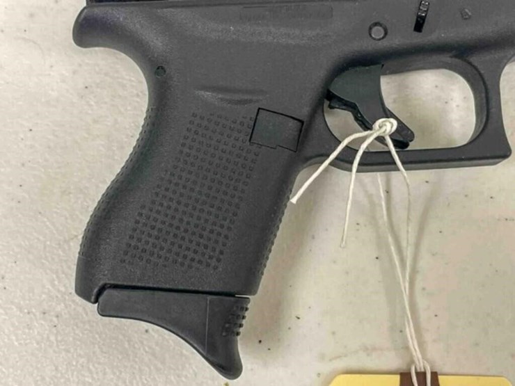 glock-pistol-image-5