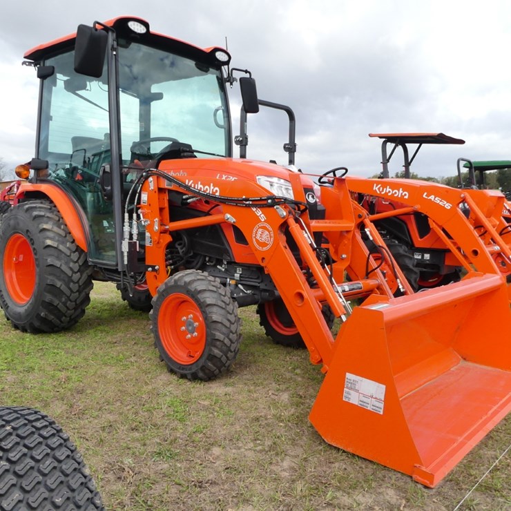 KUBOTA LX2620