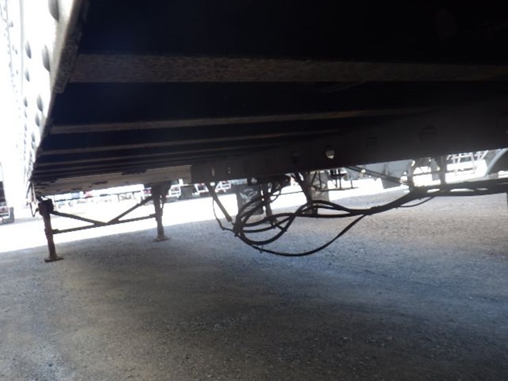 2015-great-dane-van-image-23