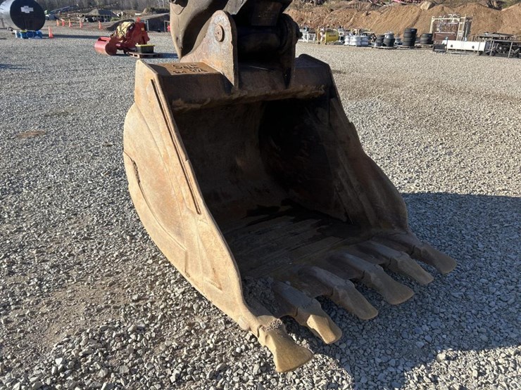 2014-komatsu-pc360-lc-10-image-10