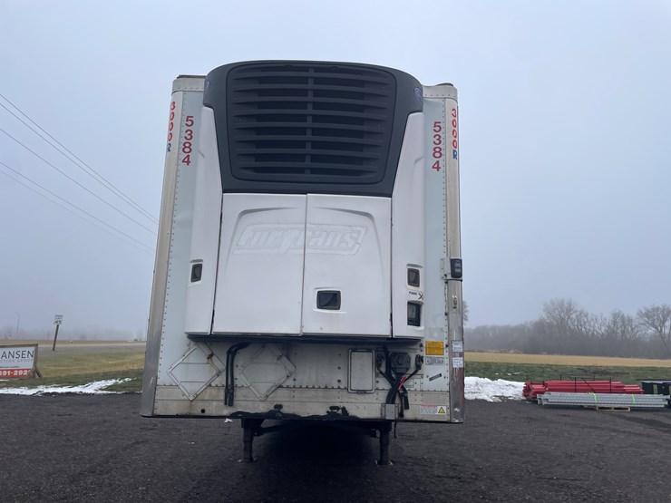 2017-utility-3000r-reefer-image-2