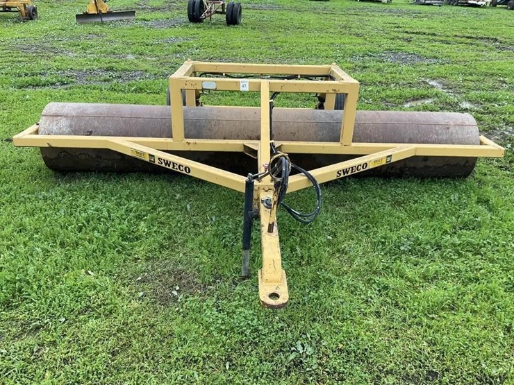 (offsite)-sweco-portable-10'-smooth-roller-image-13