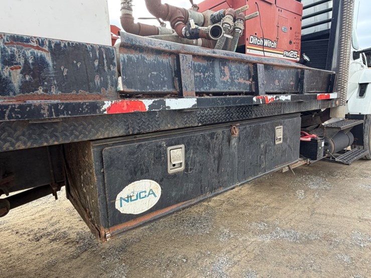 2015-ditch-witch-fm13v-image-7