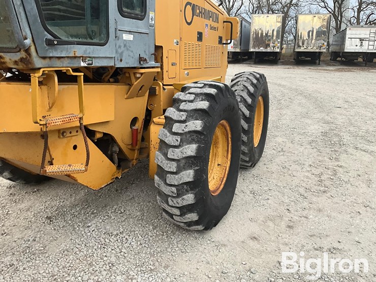 1997-champion-720a-image-10