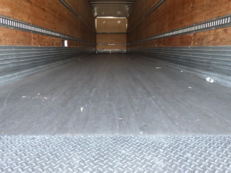 2018-hyundai-translead-image-15