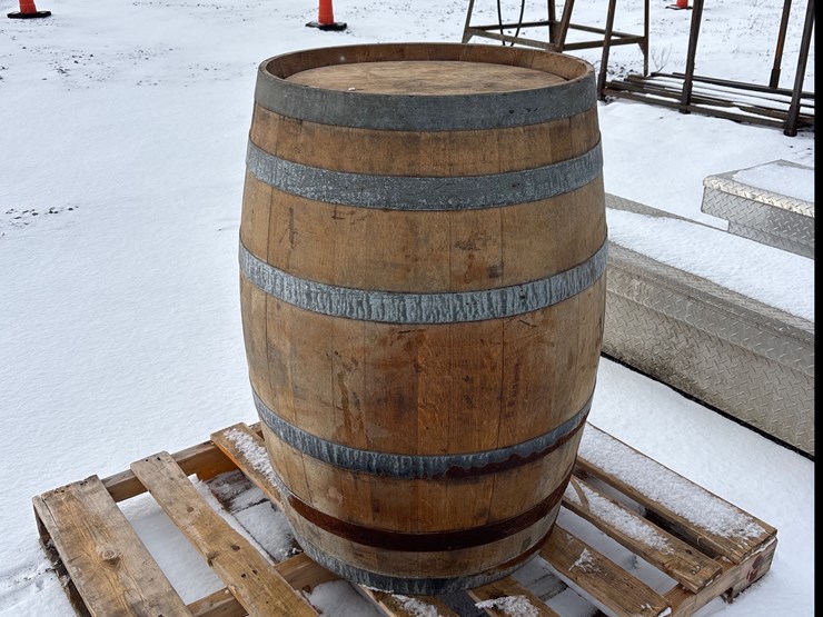 #6565-•-d1.-empty-wooden-barrel-image-1