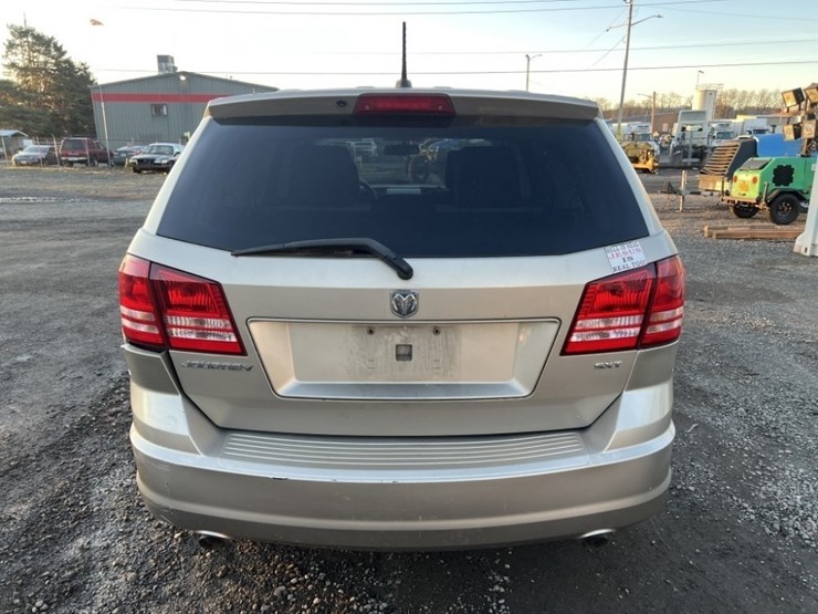 2009-dodge-journey-sxt-image-5