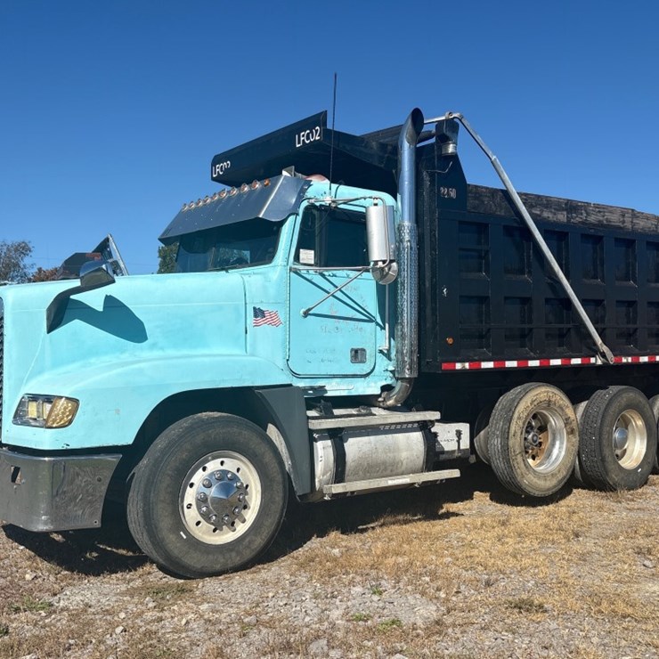 1993 FREIGHTLINER FLD120
