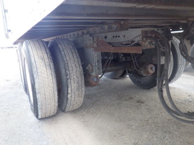 2012-great-dane-van-image-6