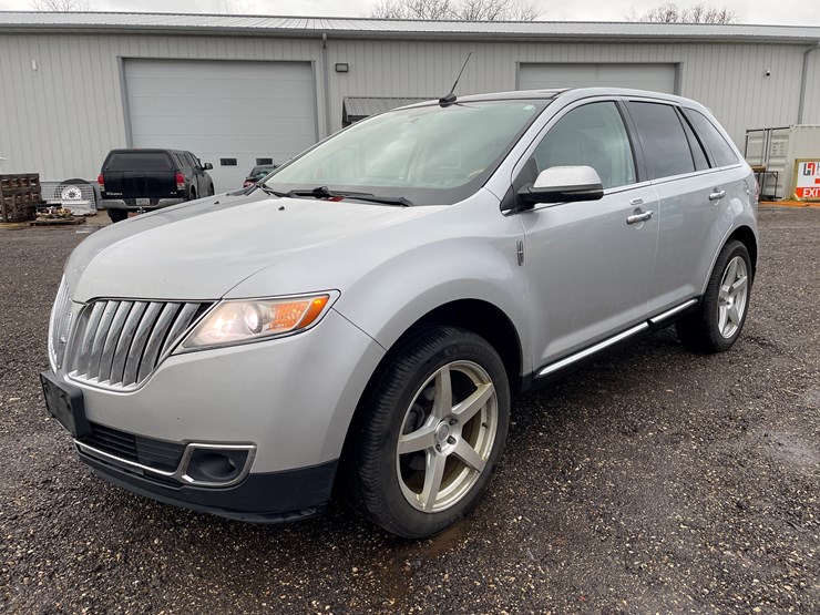 2012-lincoln-mkx-image-1