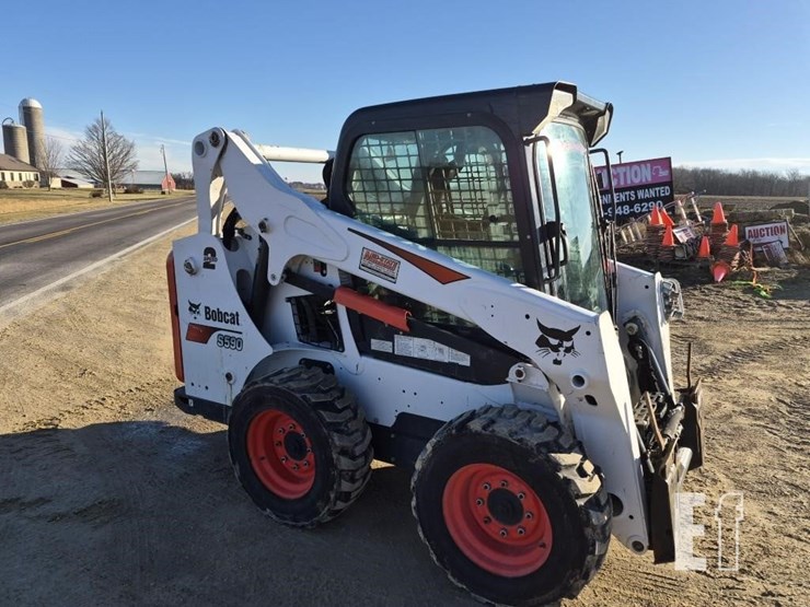 2019-bobcat-s590-image-4
