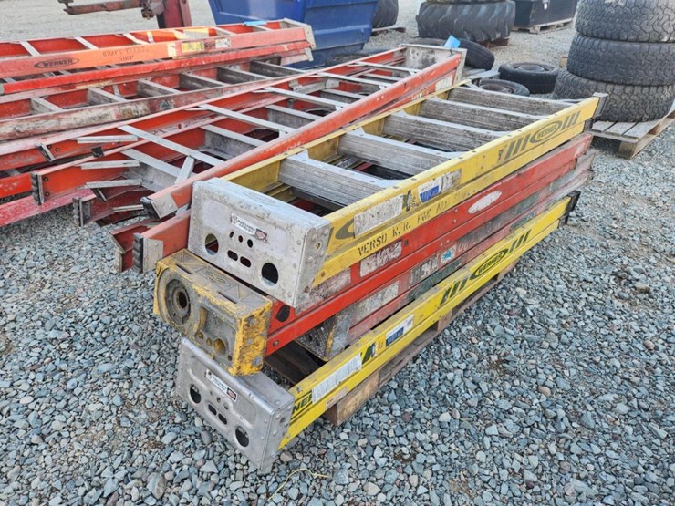 #6036-•-(8)-ladders-image-3