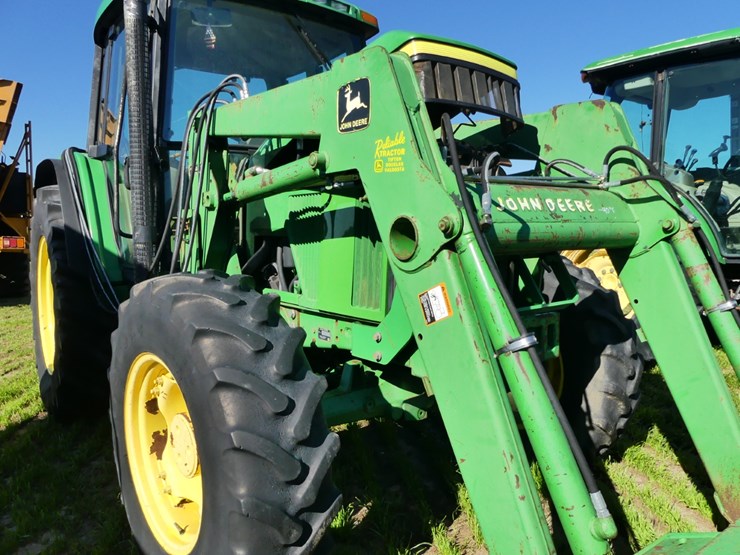 2001-john-deere-6210-image-12