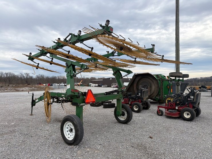 #30478-•-ogden-rcr812-hayrunner-hay-rake-image-4