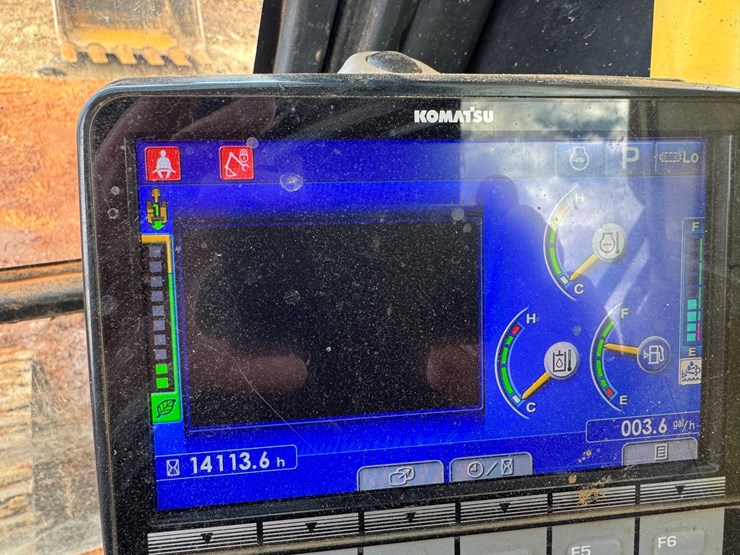 komatsu-pc490-lc-11-image-45