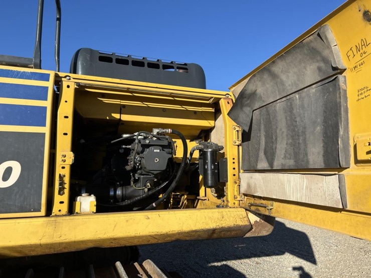 2014-komatsu-pc360-lc-10-image-32