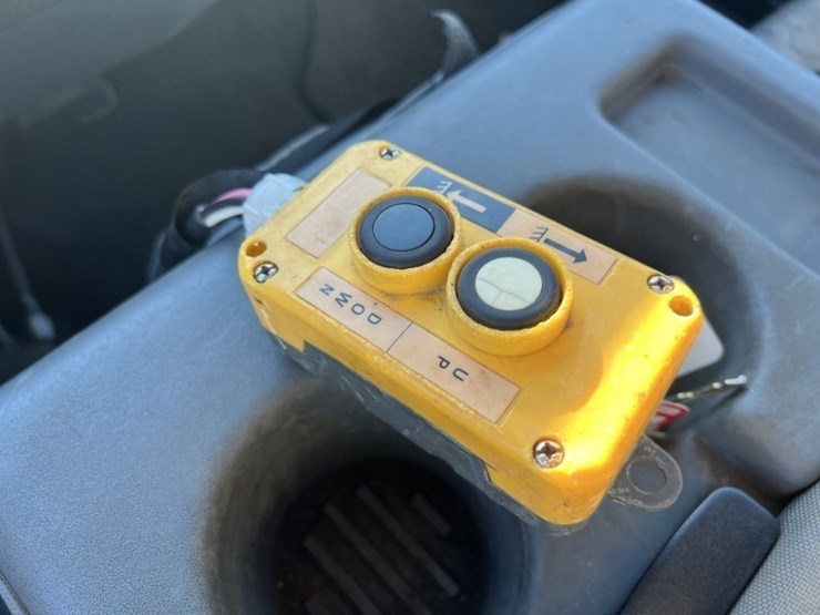 2015-ford-f450-xlt-sd-image-39