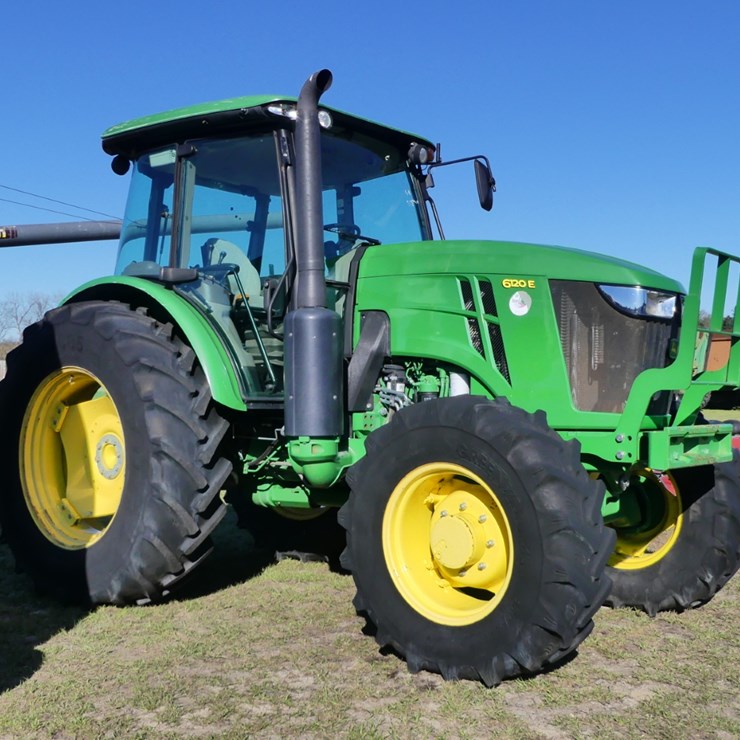 JOHN DEERE 6120E