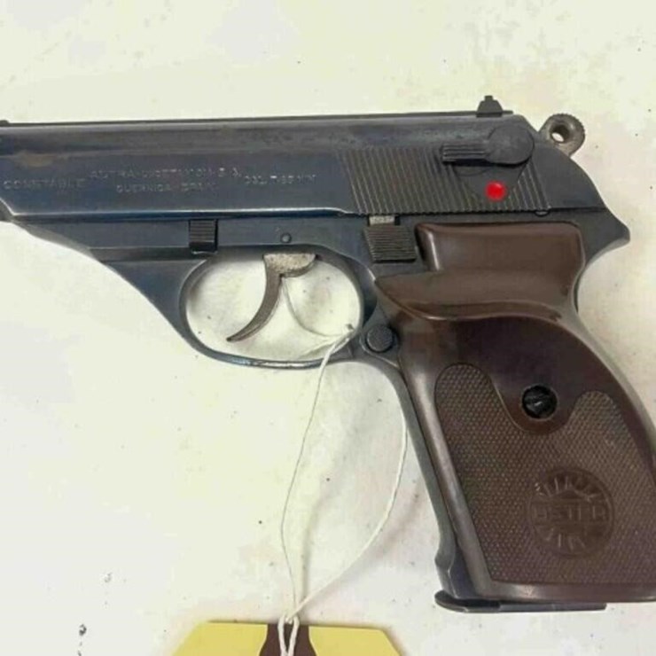 Astra-Uncetay pistol