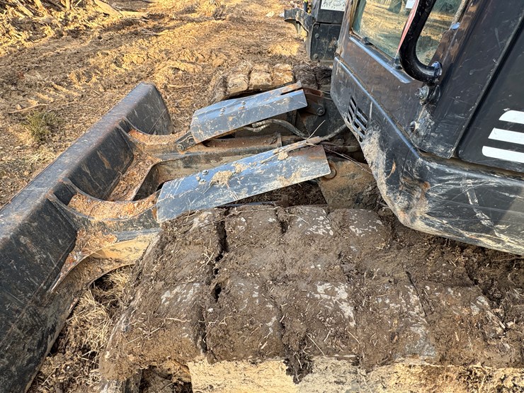 #2943-•-case-cx145sr-excavator-image-9