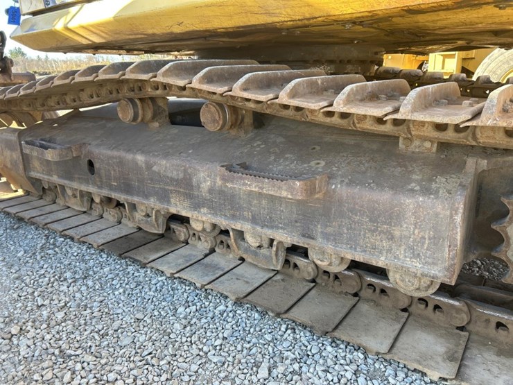 2014-komatsu-pc360-lc-10-image-87