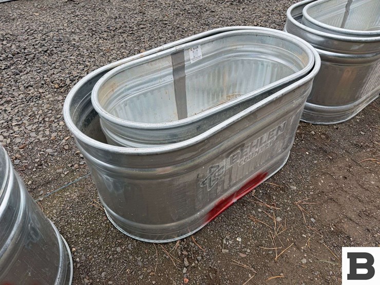 behlen-country-galvanized-round-end-stock-tanks---factory-defect/damaged-image-4