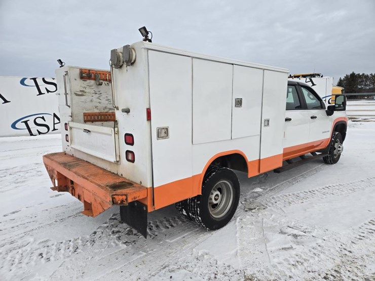 chevrolet-3500-image-5