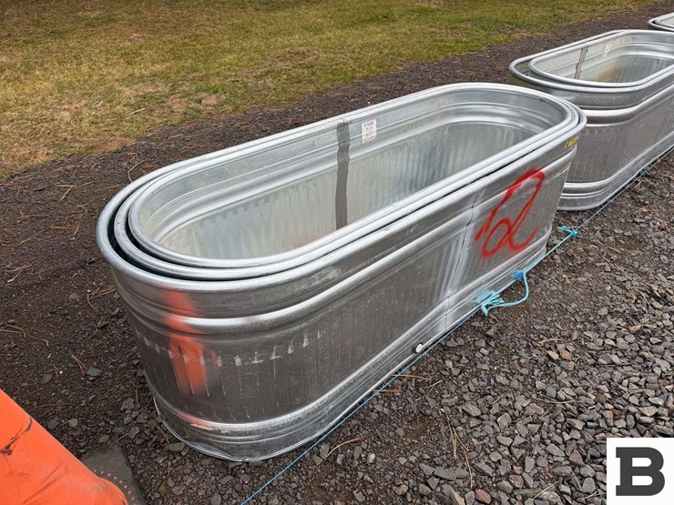 behlen-country-galvanized-round-end-stock-tanks---factory-defect/damaged-image-2