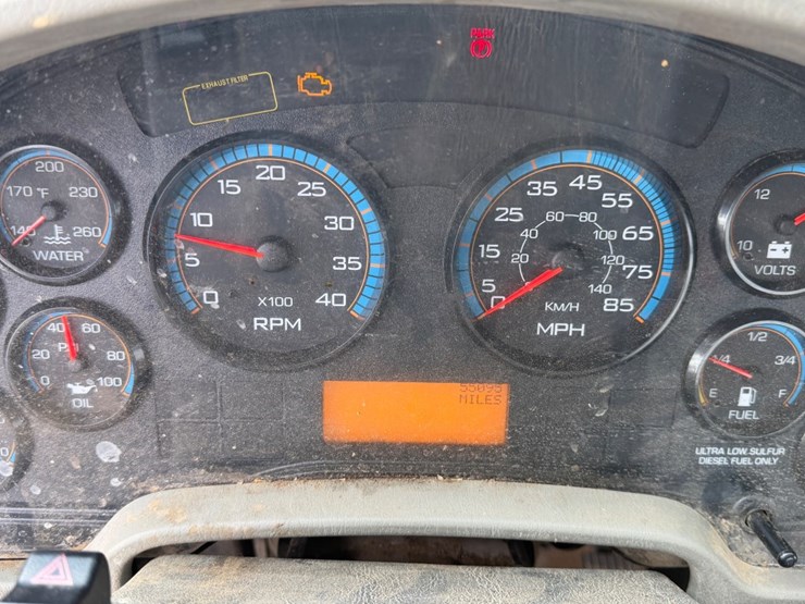 2015-ditch-witch-fm13v-image-27