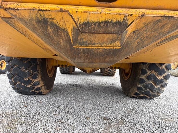 2017-volvo-a25g-image-15