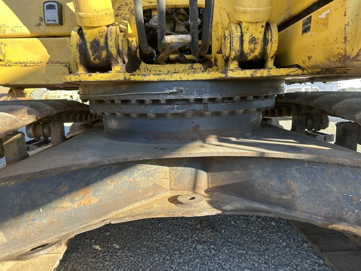 2014-komatsu-pc360-lc-10-image-70