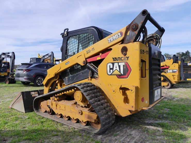 2022-caterpillar-289d3-image-4