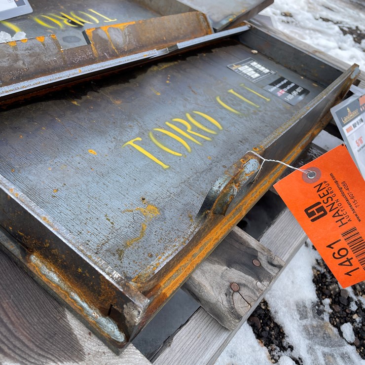 #1461 • Unused Landhonor Mini Skidsteer Mount Plate