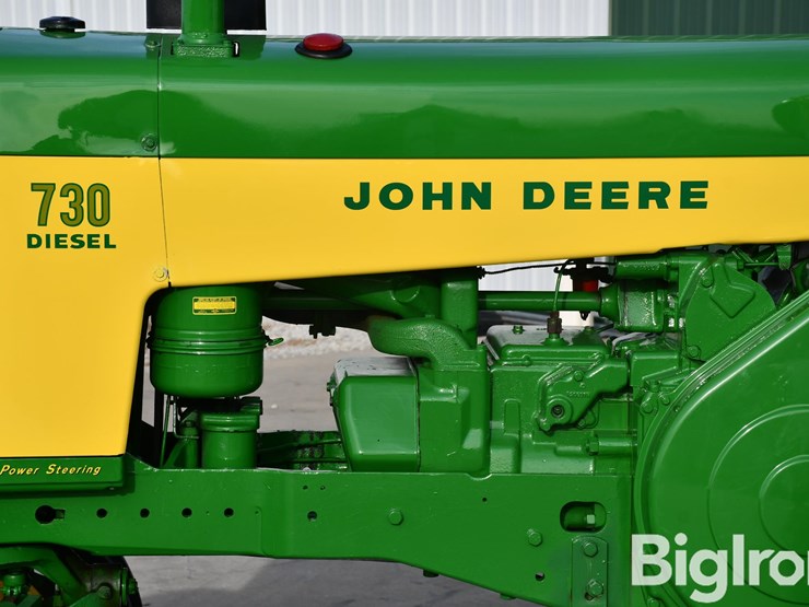 1959-john-deere-730-image-11