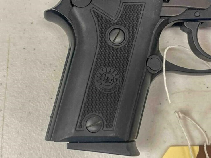 taurus-pistol-image-4